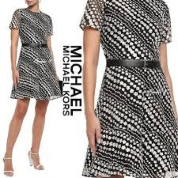 EVERYTHING MUST GO: MICHAEL KORS FLORAL PRINT DRESS - Picture 4 of 10